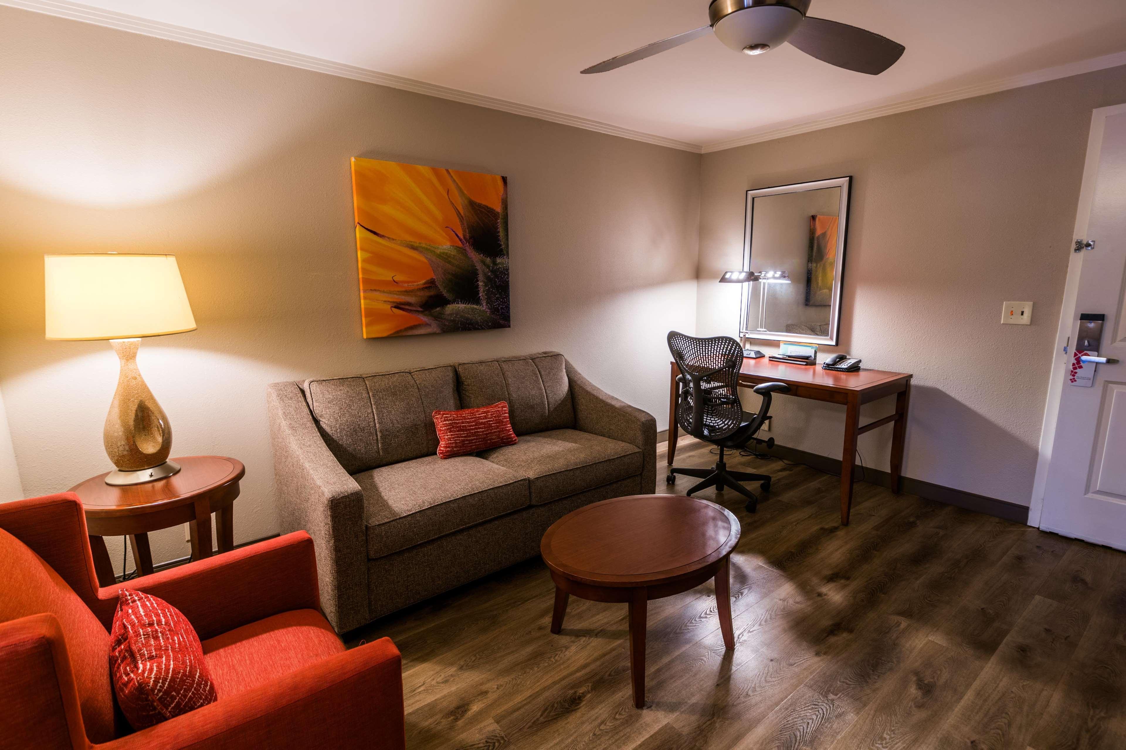 Hilton Garden Inn Боулинг Грин Экстерьер фото