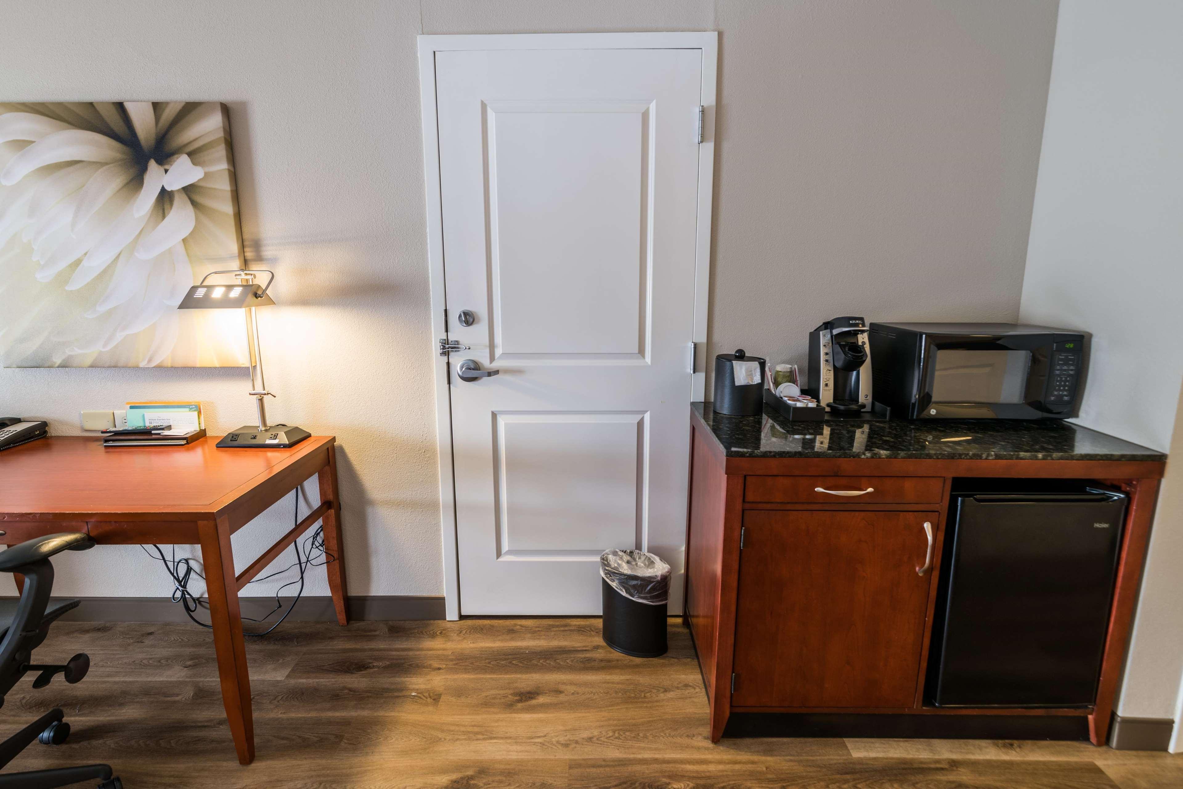 Hilton Garden Inn Боулинг Грин Экстерьер фото