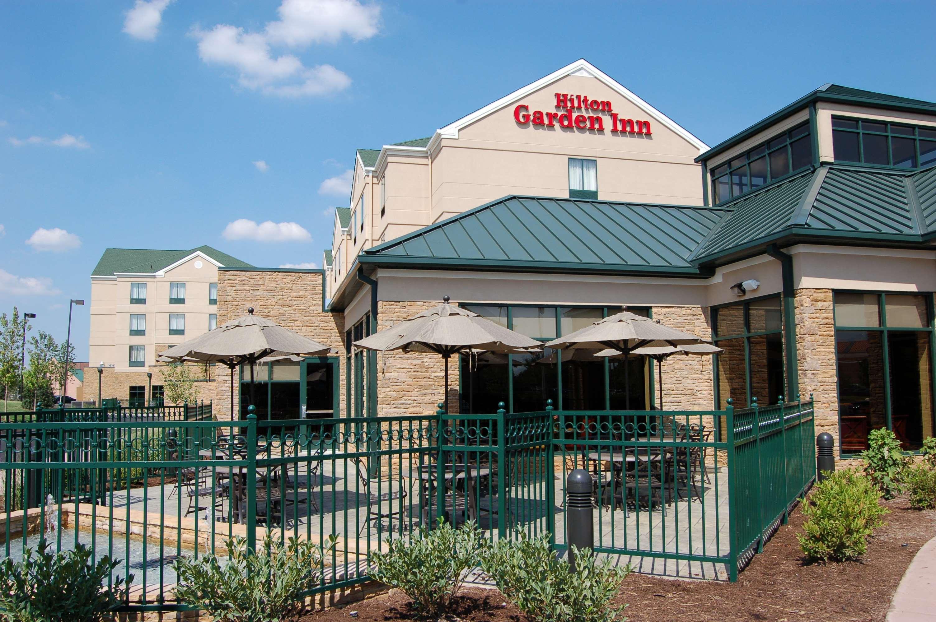 Hilton Garden Inn Боулинг Грин Экстерьер фото